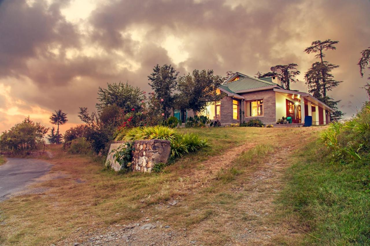 The Mashobra Villa Exterior photo